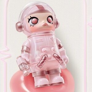 Pop Mart Mega Space Molly 100% Series 4 - Smitten Love